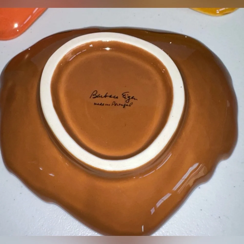 Barbara Eigen Crate & Barrel Leaf Shaped Appetizer Set of 4 Different Co…